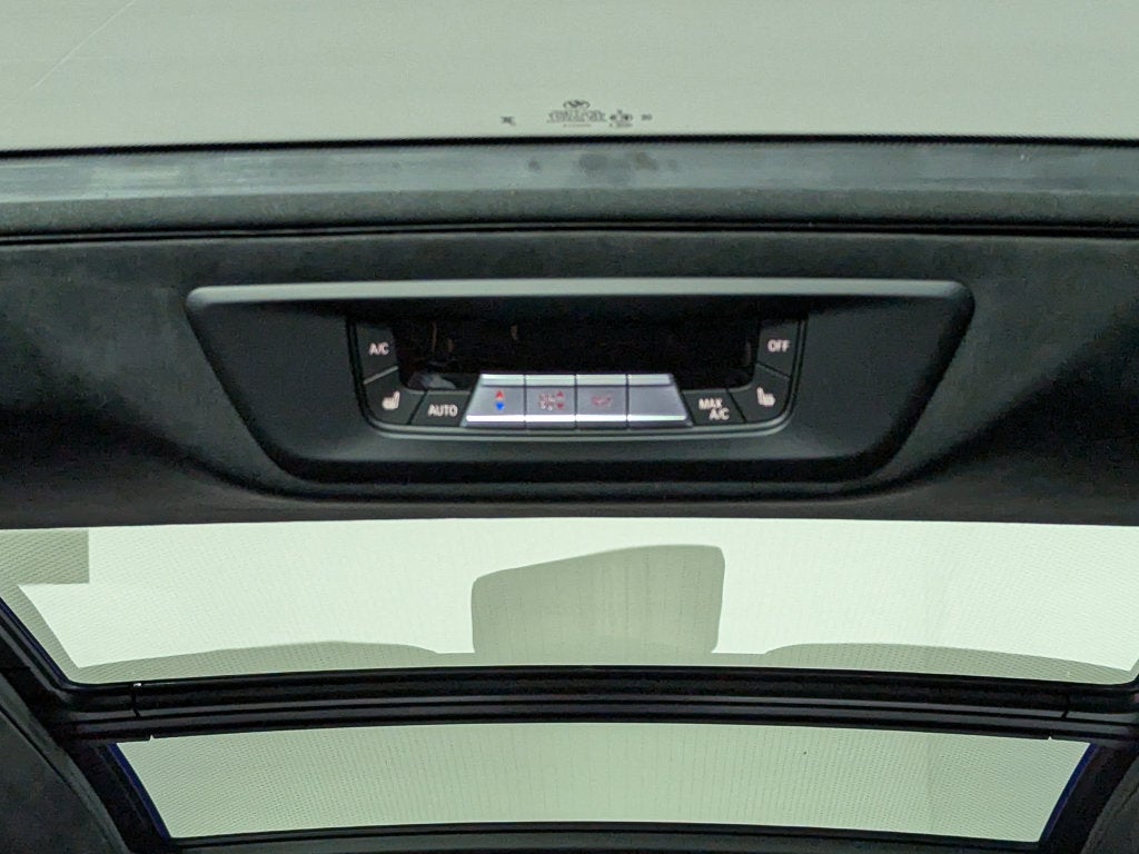2024 BMW X7 M60i