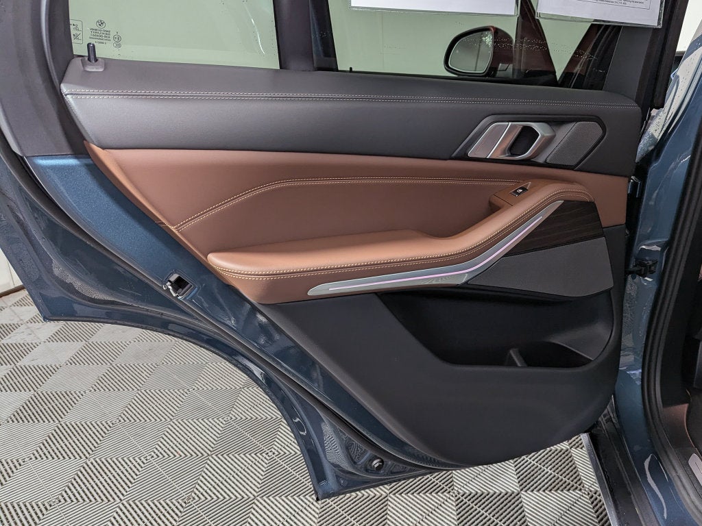 2025 BMW X5 xDrive50e