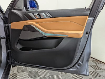 2025 BMW X5 xDrive50e