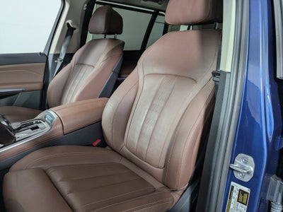 2021 BMW X7 xDrive40i