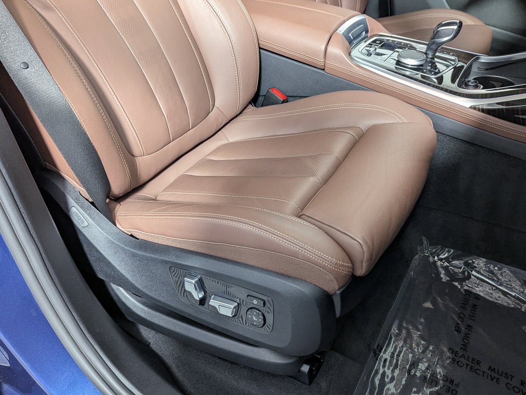2021 BMW X7 xDrive40i
