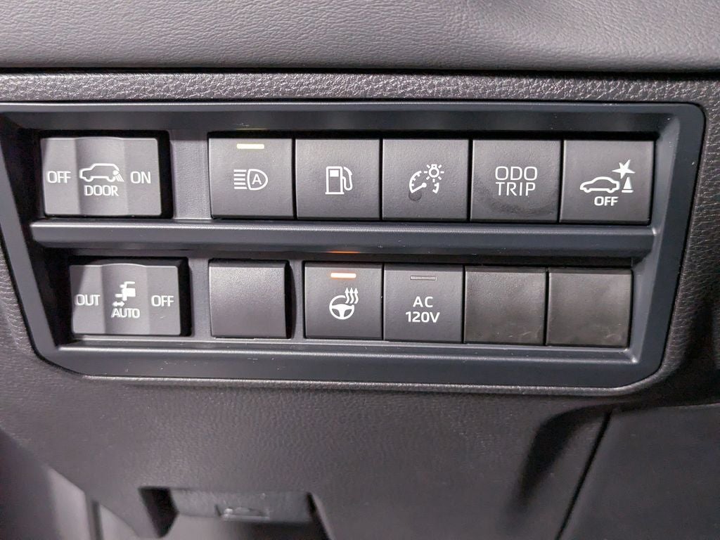 2024 Toyota Sequoia Platinum