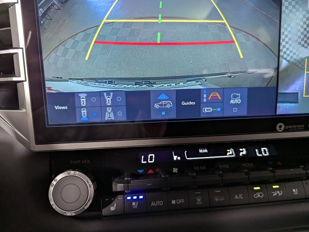 2024 Toyota Sequoia Platinum