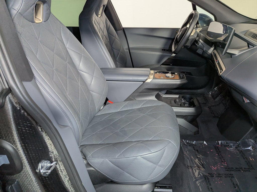2024 BMW iX xDrive50