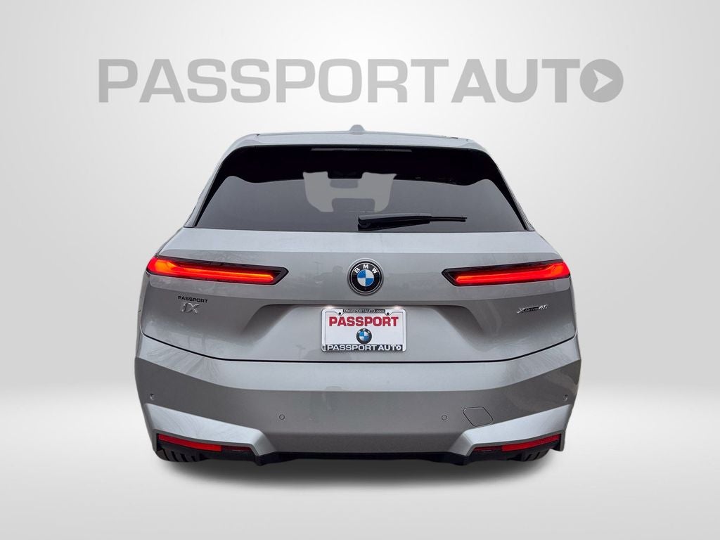 2026 BMW iX xDrive45