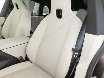 2026 BMW iX xDrive60