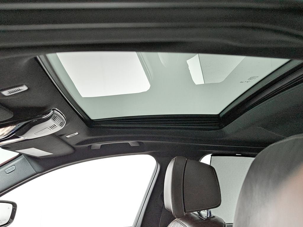 2021 BMW 5 Series M550i xDrive