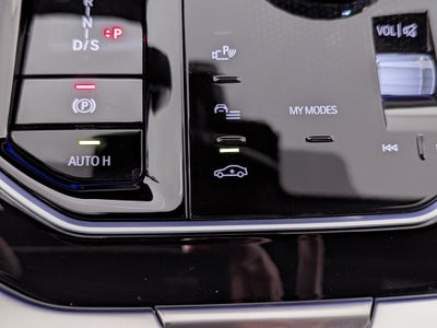 2023 BMW 740i 740i