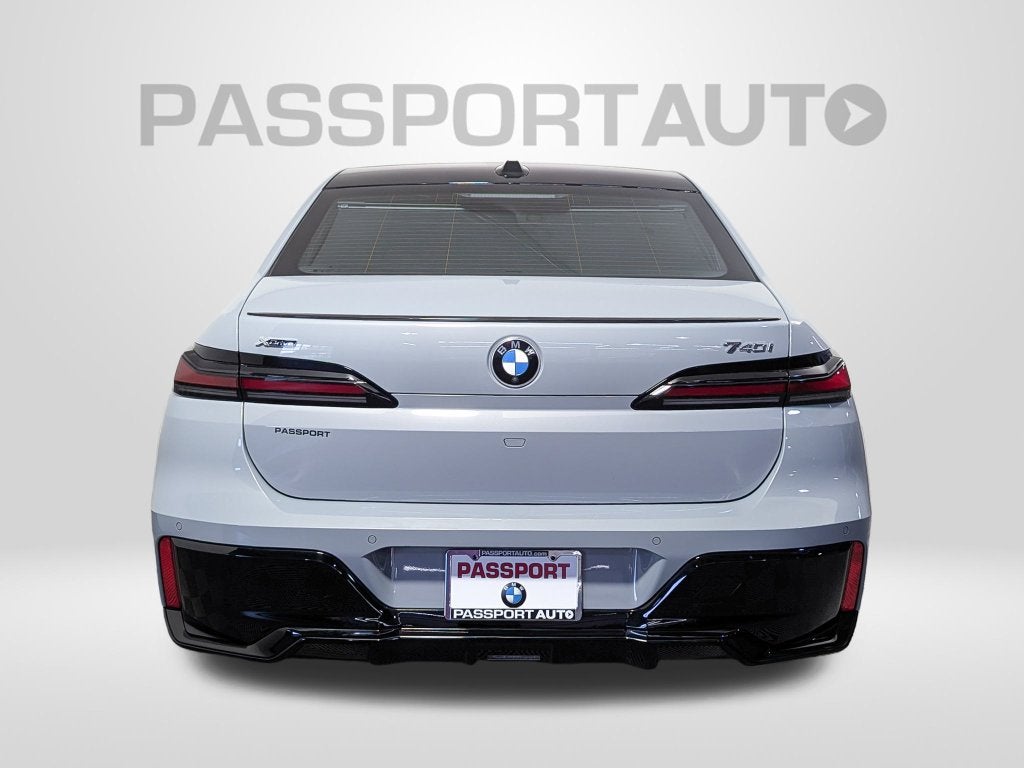 2024 BMW 740i xDrive 740i xDrive