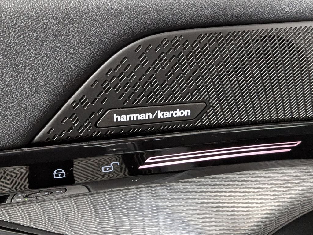 2024 BMW 5 Series 530i