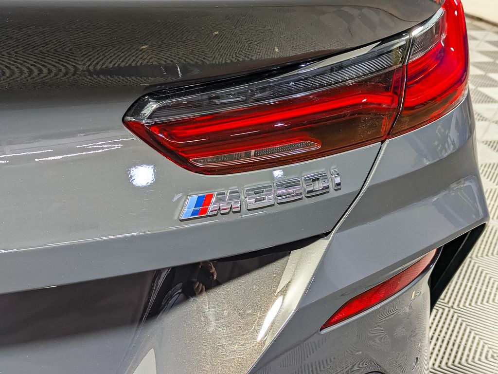 2025 BMW 8 Series M850i xDrive