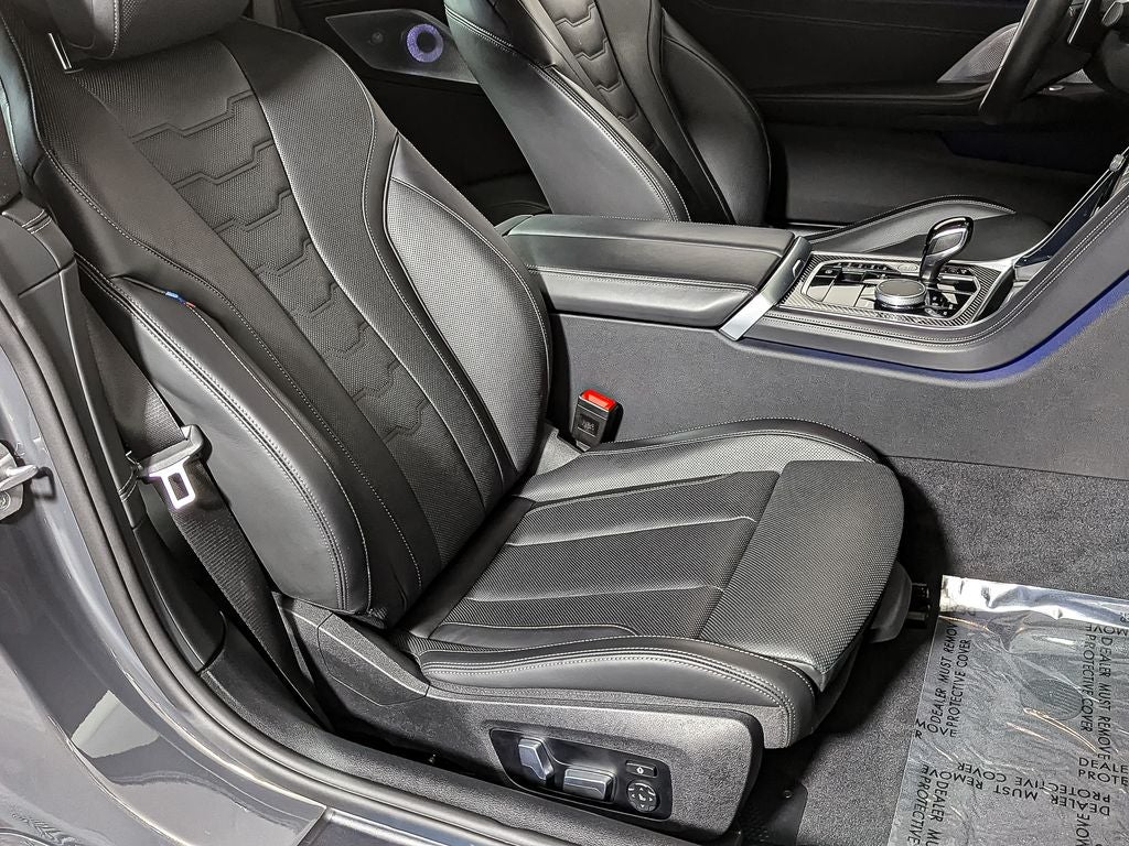 2025 BMW 8 Series M850i xDrive
