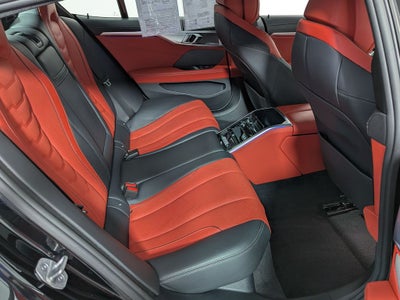 2022 BMW 8 Series 840
