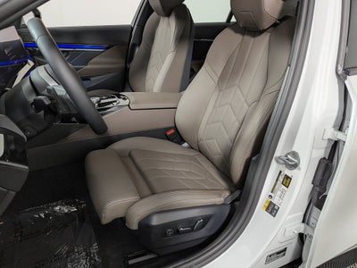2025 BMW i5 xDrive40 xDrive40