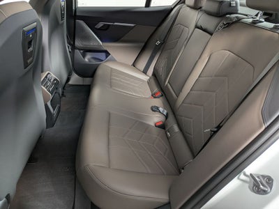 2025 BMW i5 xDrive40 xDrive40