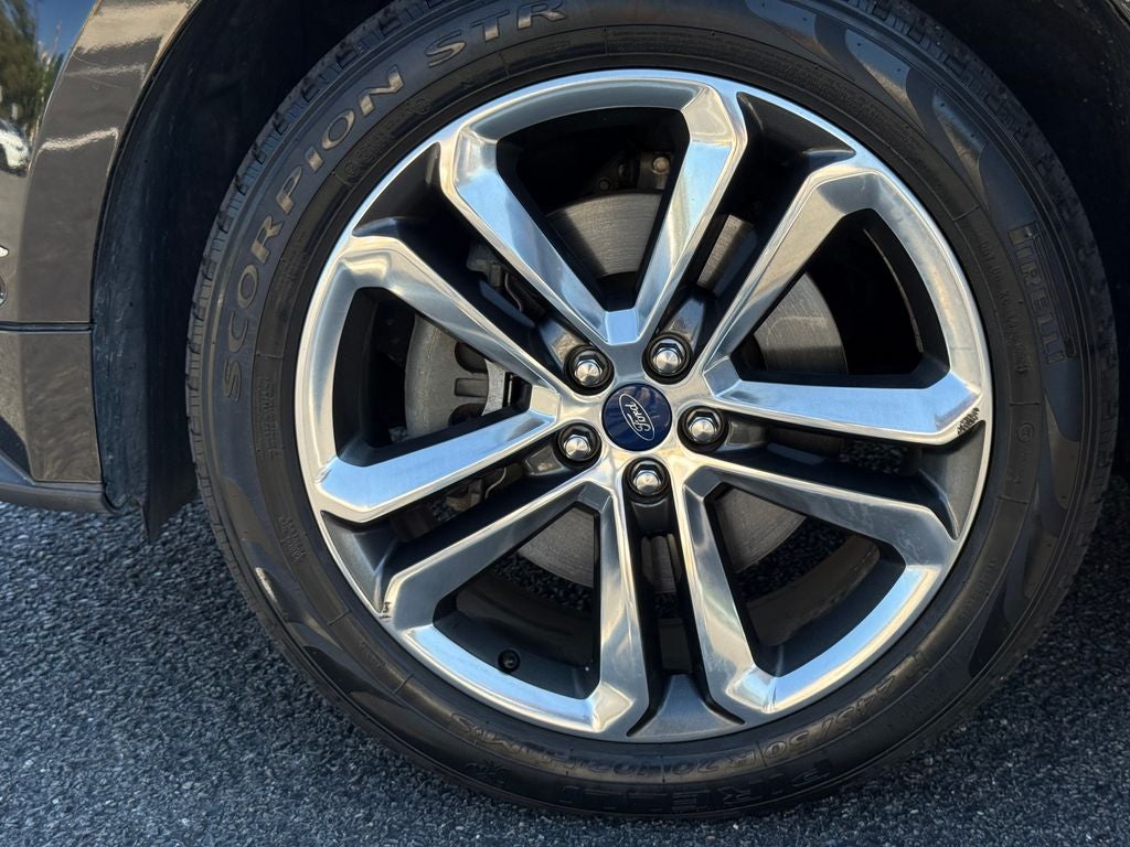 2018 Ford Edge Sport