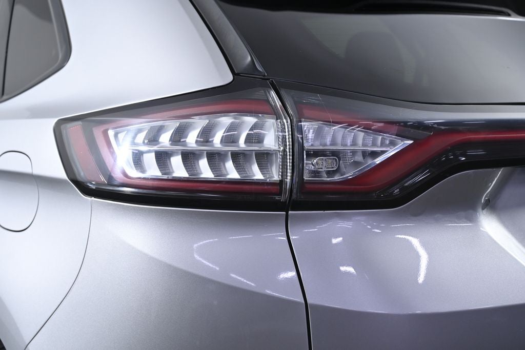 2016 Ford Edge Sport