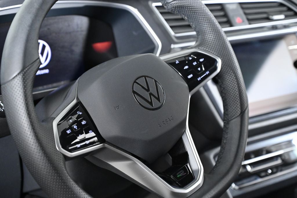 2024 Volkswagen Tiguan Base