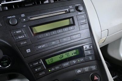 2010 Toyota Prius III