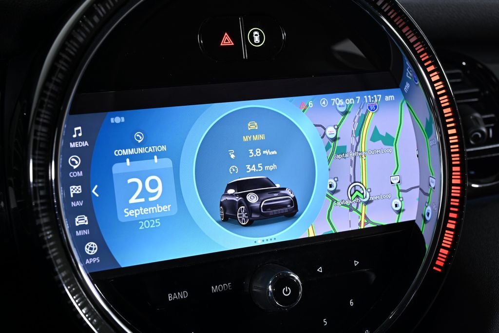 2023 MINI Cooper Cooper SE Signature