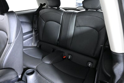 2023 MINI Cooper Cooper SE Signature