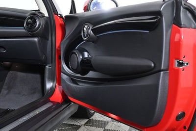 2023 MINI Cooper Cooper SE Signature