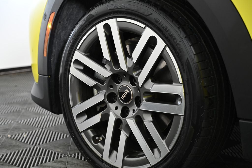 2025 MINI Cooper Base