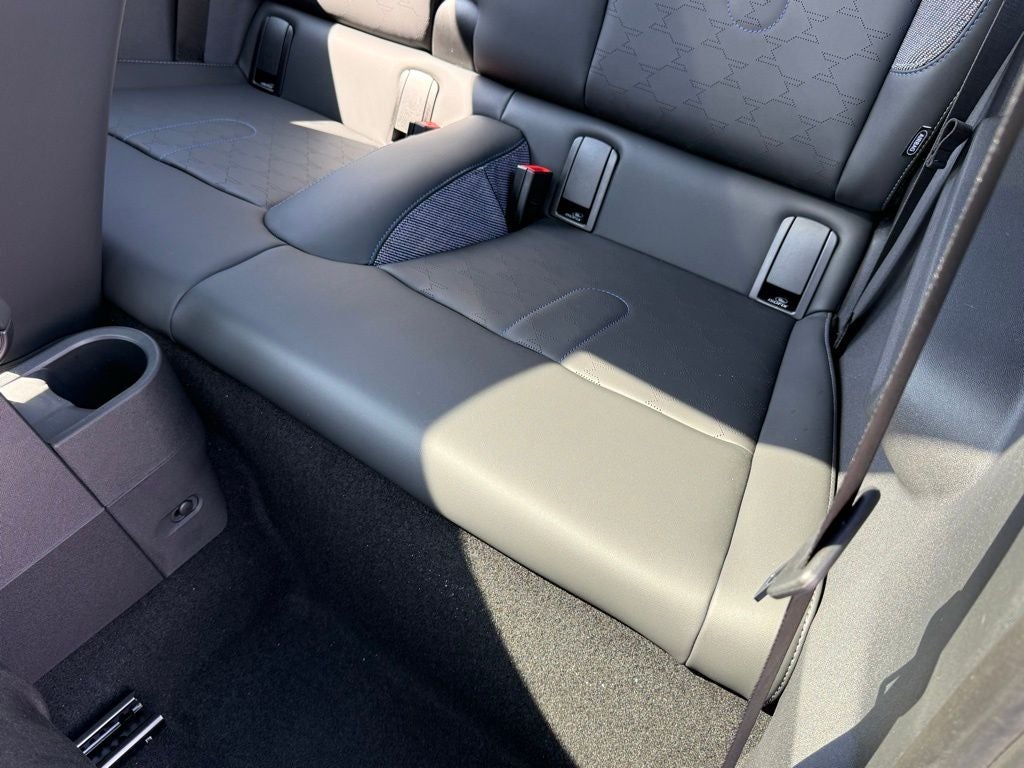 2026 MINI 2 DOOR ICONIC