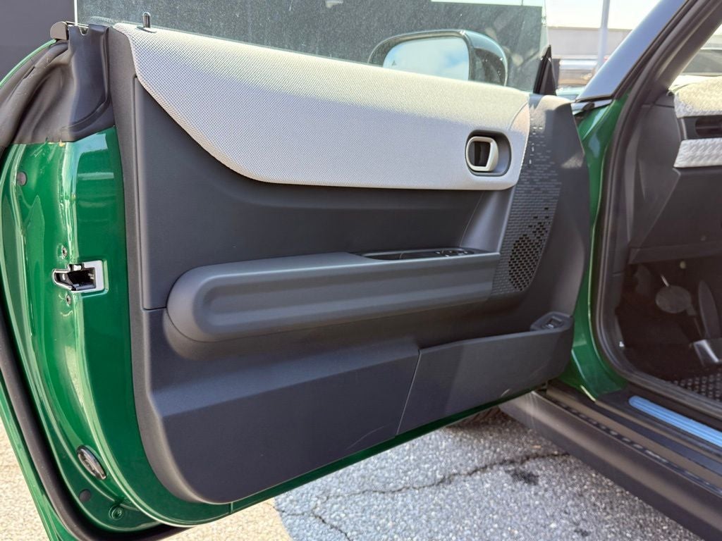 2026 MINI 2 DOOR SIGNATURE PLUS