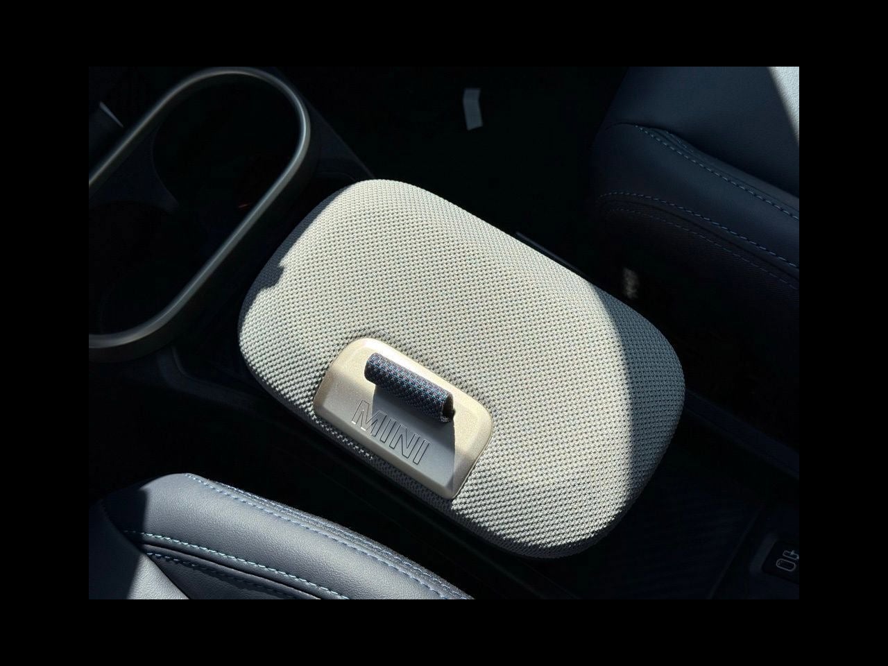 2026 MINI 2 DOOR SIGNATURE PLUS