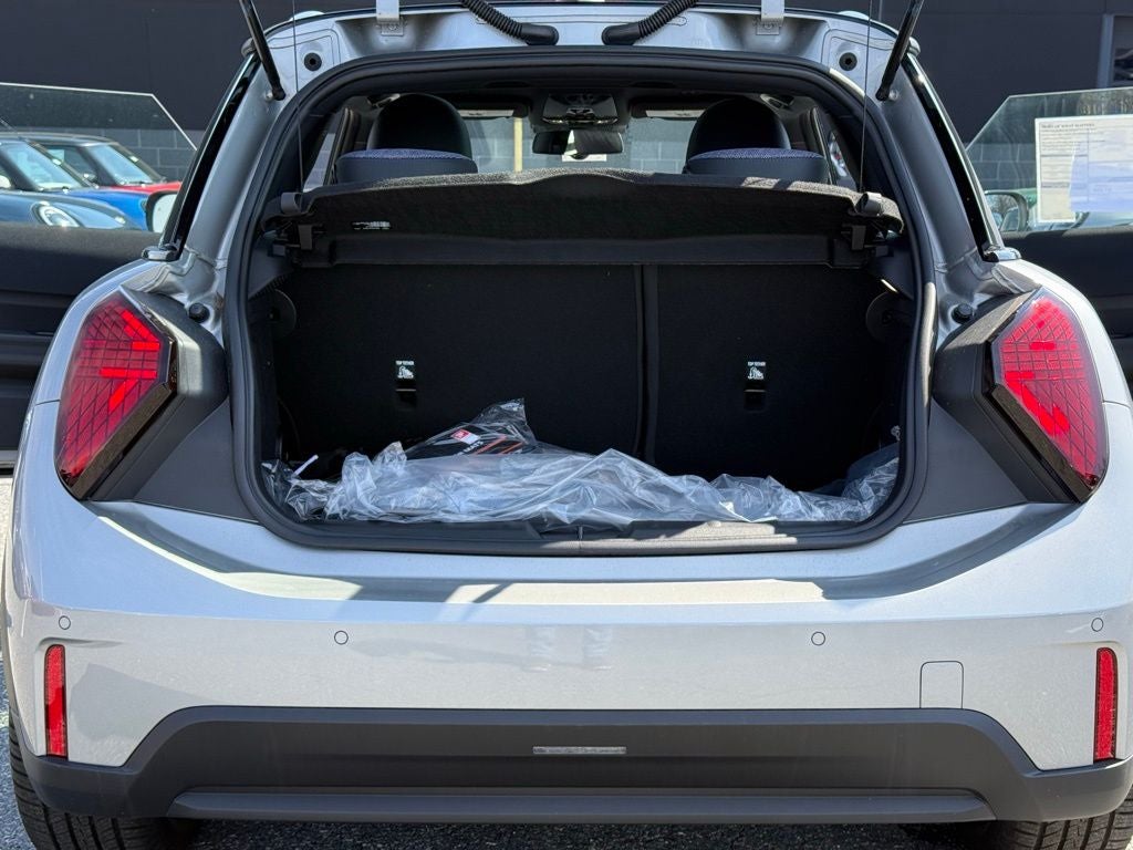 2026 MINI 2 DOOR ICONIC