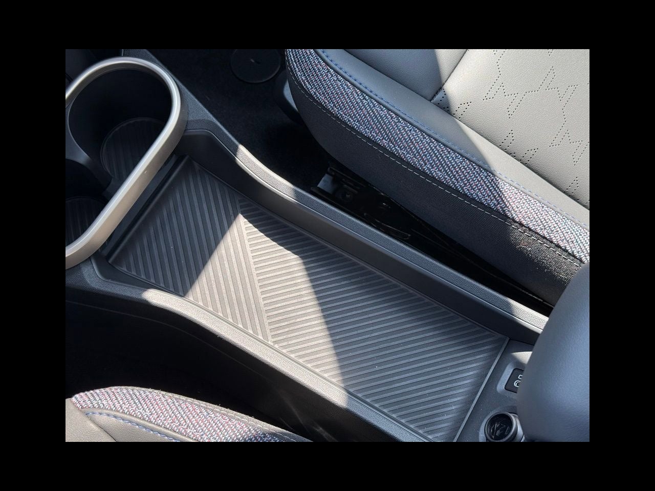 2026 MINI 2 DOOR ICONIC