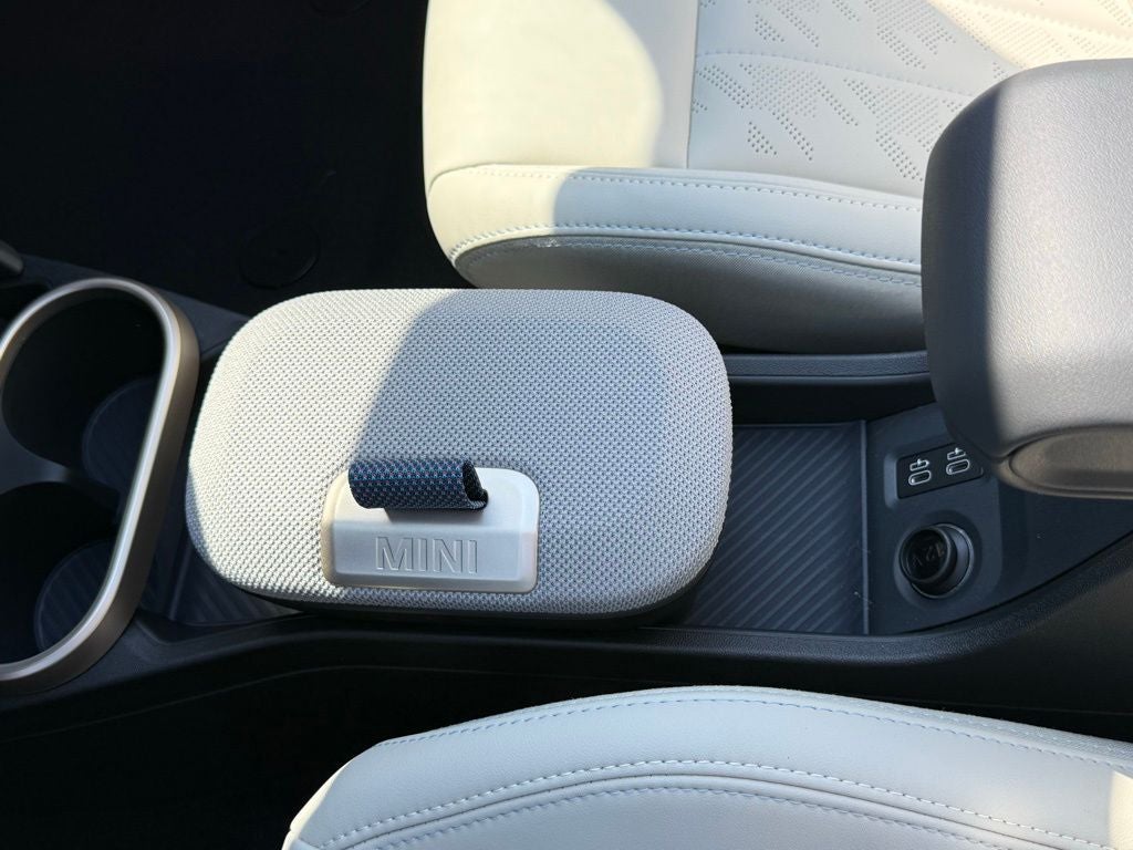 2026 MINI Convertible Cooper Iconic