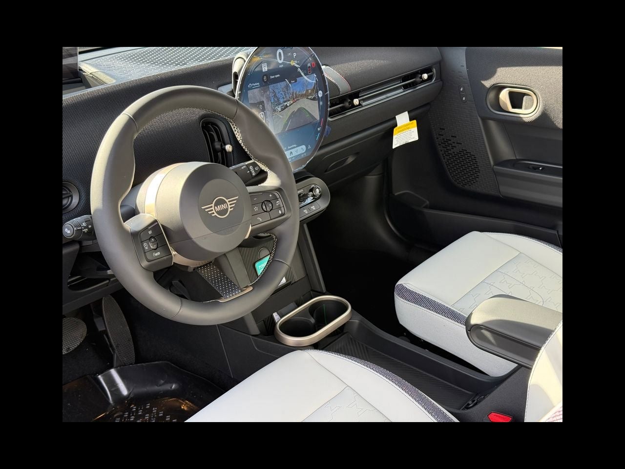 2026 MINI 2 DOOR ICONIC