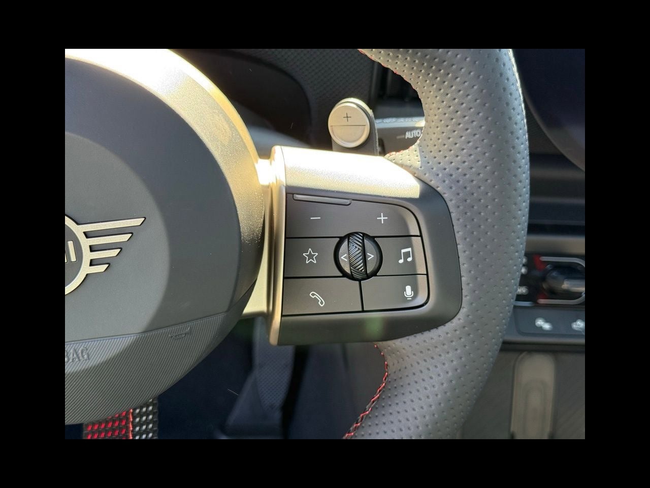 2026 MINI 2 DOOR ICONIC