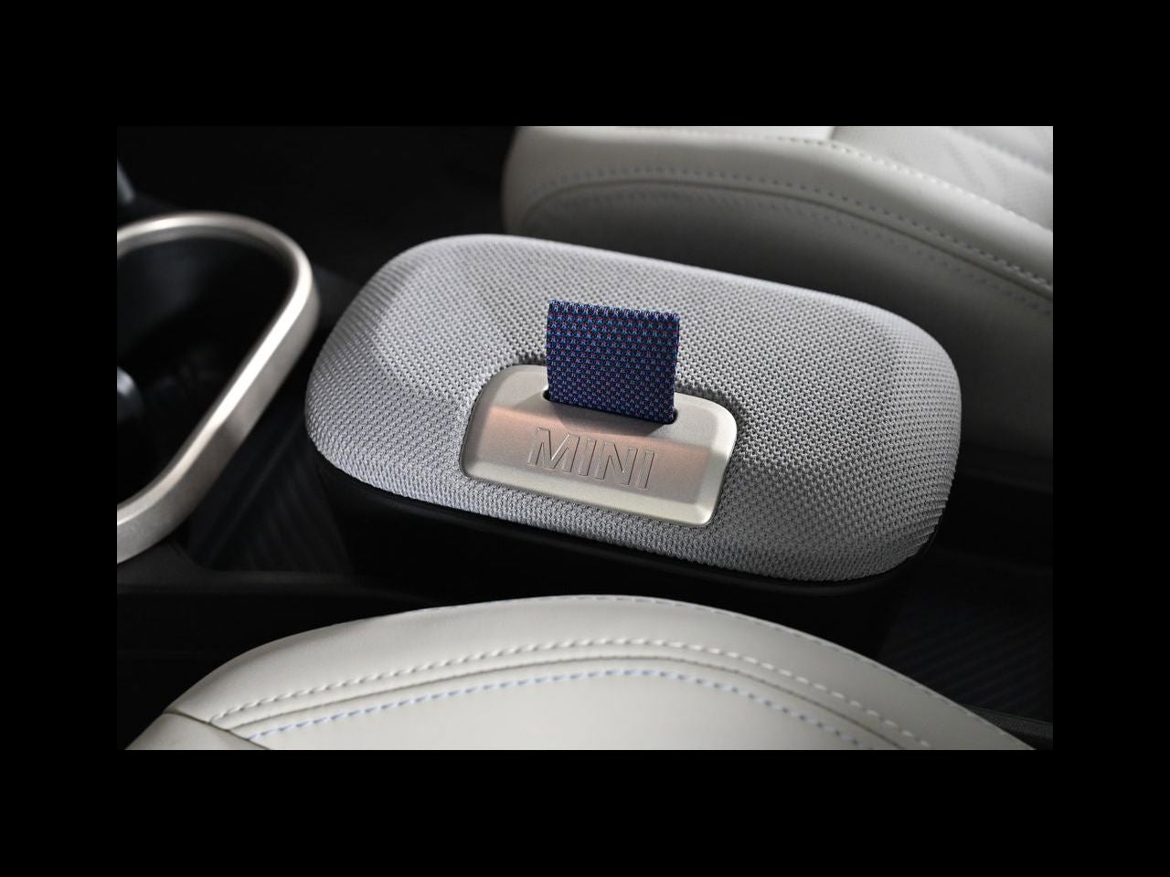 2026 MINI 2 DOOR SIGNATURE PLUS