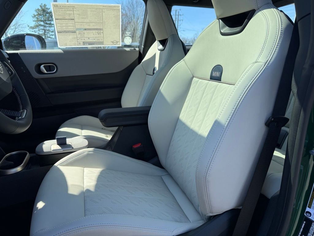 2026 MINI 2 DOOR ICONIC