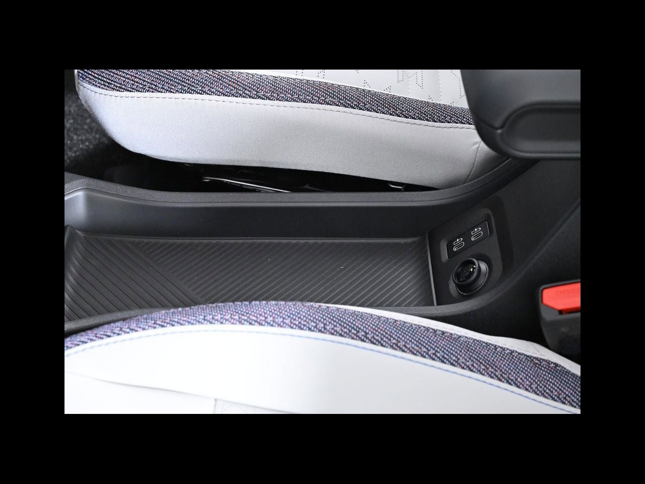 2026 MINI CONVERTIBLE ICONIC