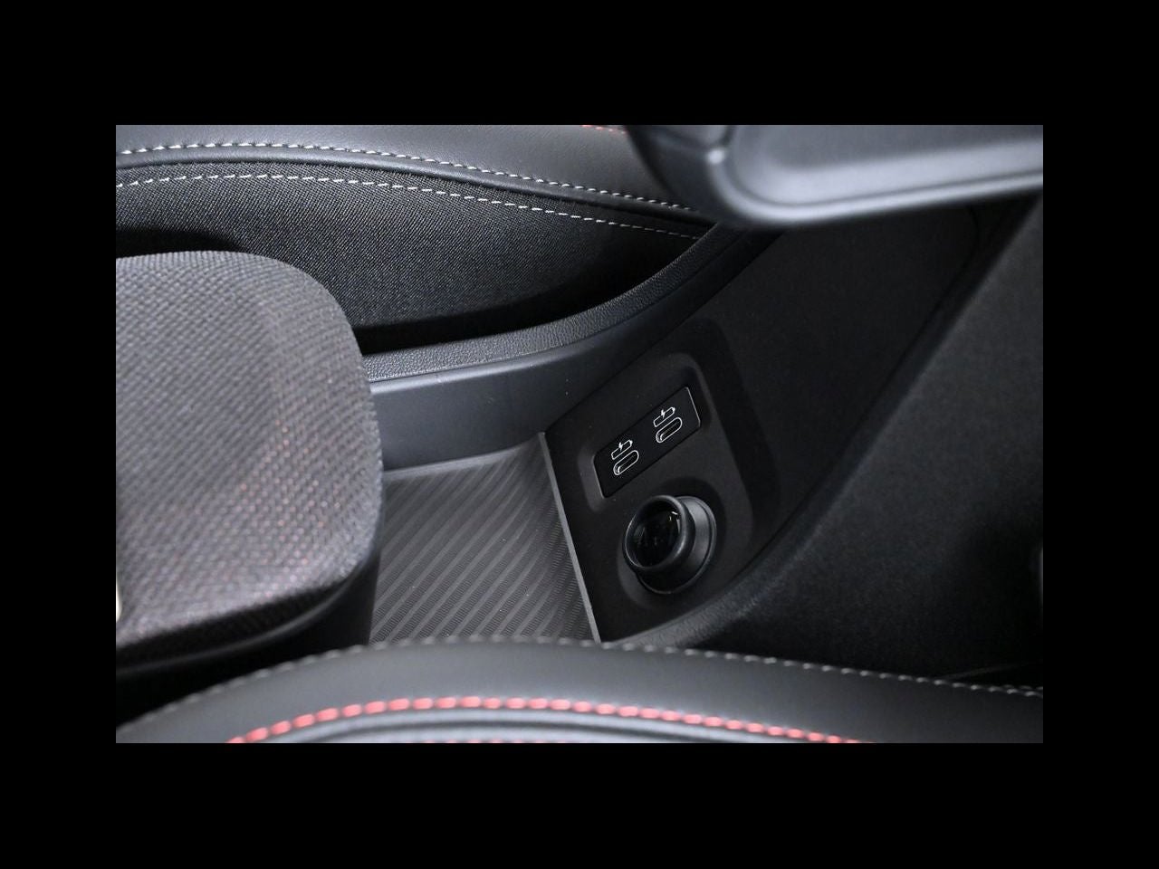 2026 MINI CONVERTIBLE ICONIC