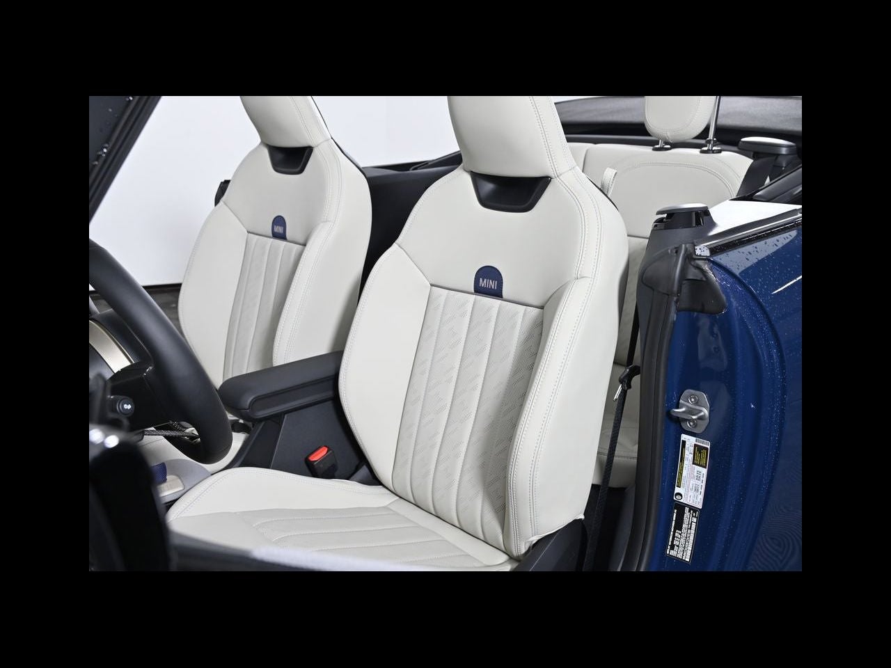 2026 MINI CONVERTIBLE SIGNATURE PLUS