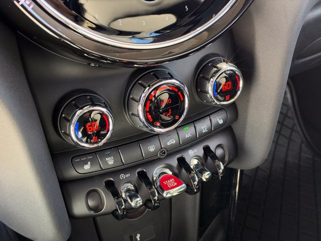2024 MINI Cooper Base