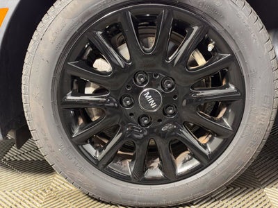 2024 MINI HARDTOP 2 DOOR Base