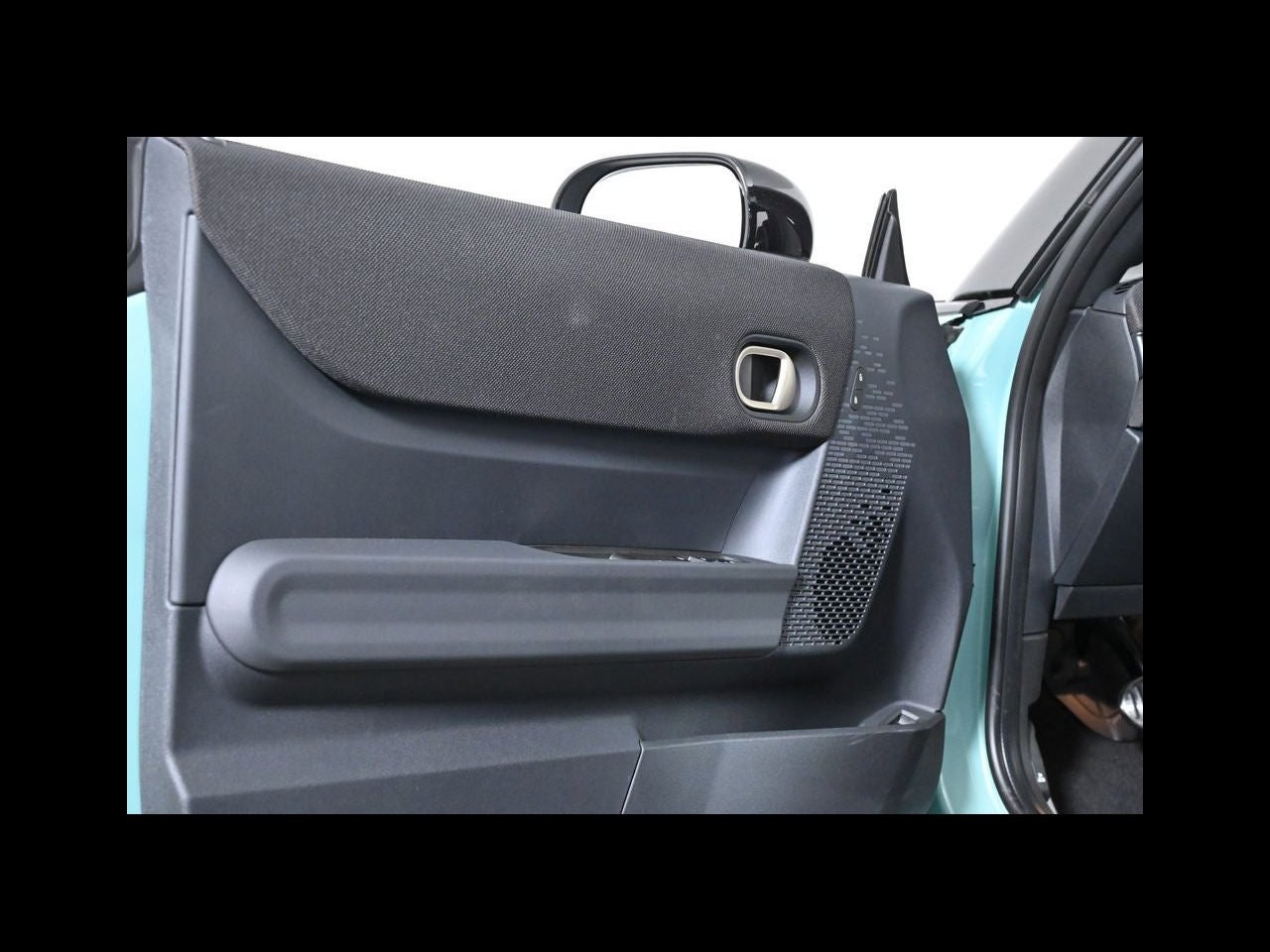 2026 MINI 2 DOOR ICONIC