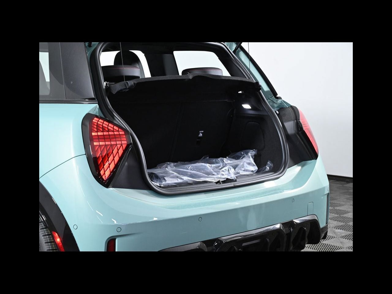 2026 MINI 2 DOOR ICONIC