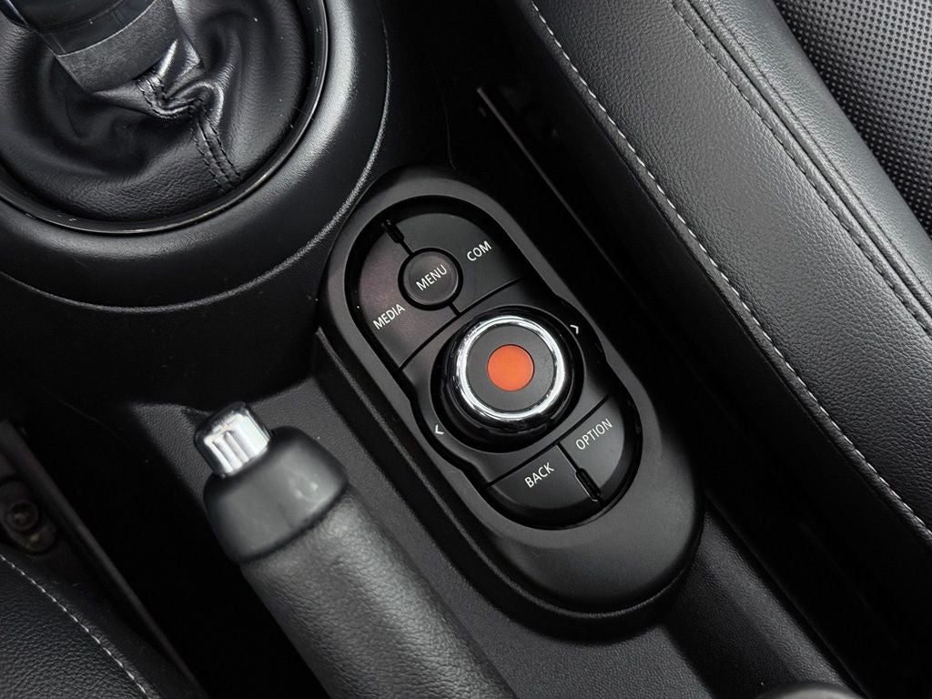 2022 MINI Cooper S Base