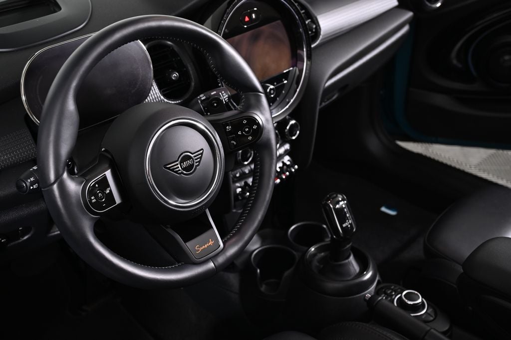 2024 MINI Convertbile Base