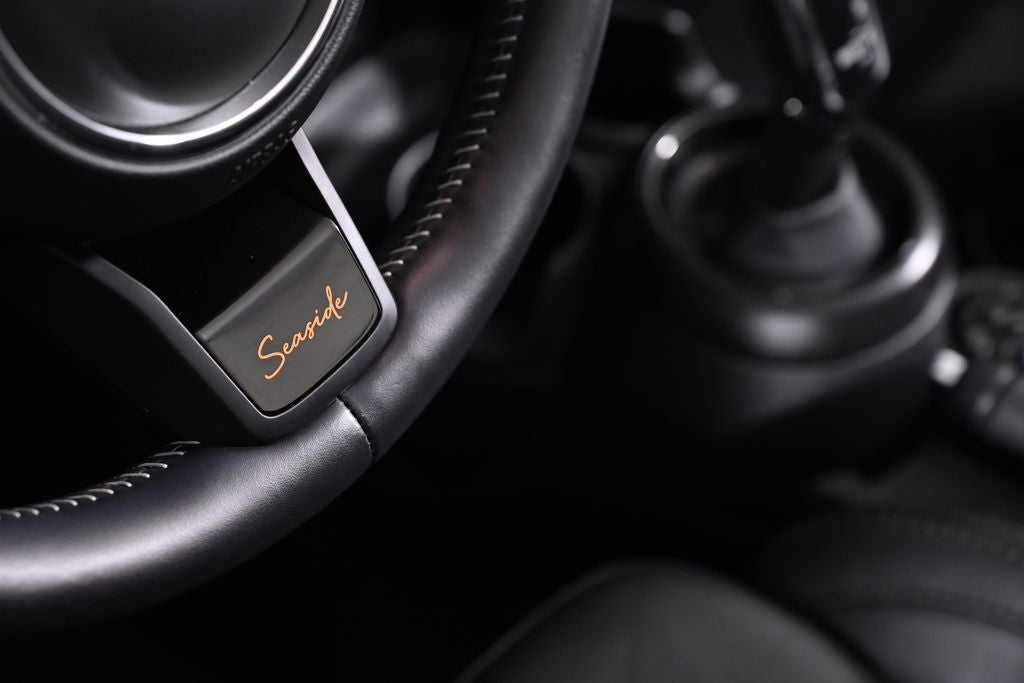 2024 MINI Convertbile Base