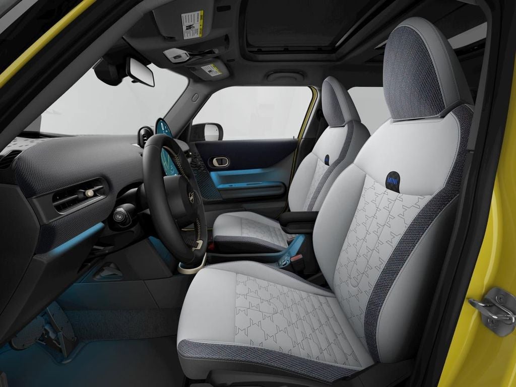 2026 MINI Cooper Cooper Oxford Edition