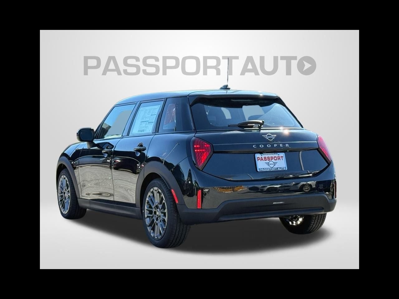 2026 MINI 4 DOOR SIGNATURE PLUS