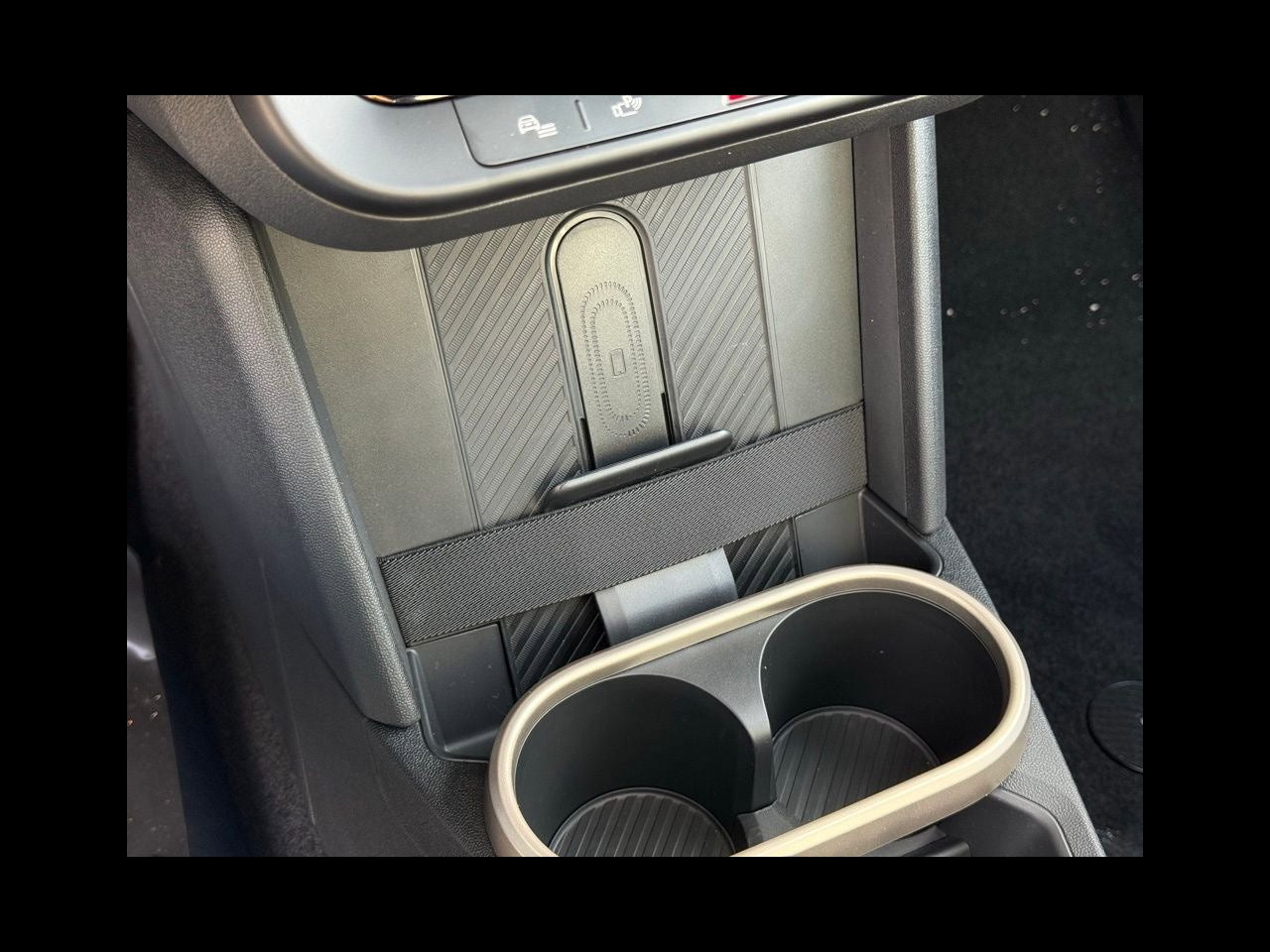 2026 MINI 4 DOOR ICONIC